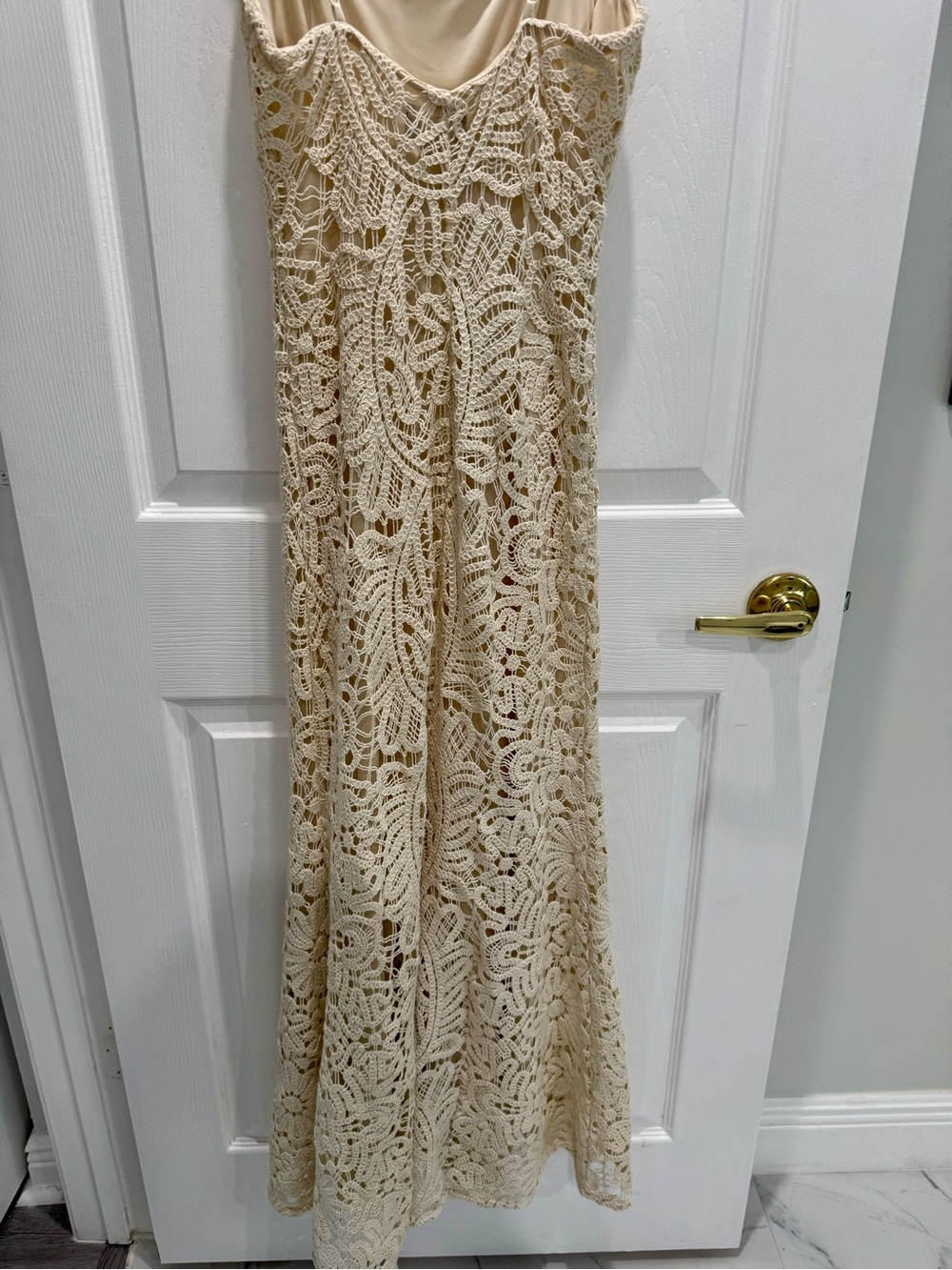 Bardot Adoni Crochet Midi Dress size small - Picture 10 of 12